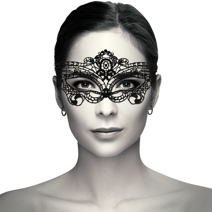 Coquette Chic Désir – Masque en fine dentelle noire – Vision réduite & éveil des sens